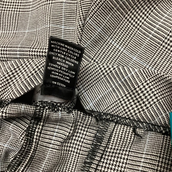 NWT Investments 5th Ave Fit Women's 14S Slim Leg Secret Support Plaid Pants - Picture 4 of 12